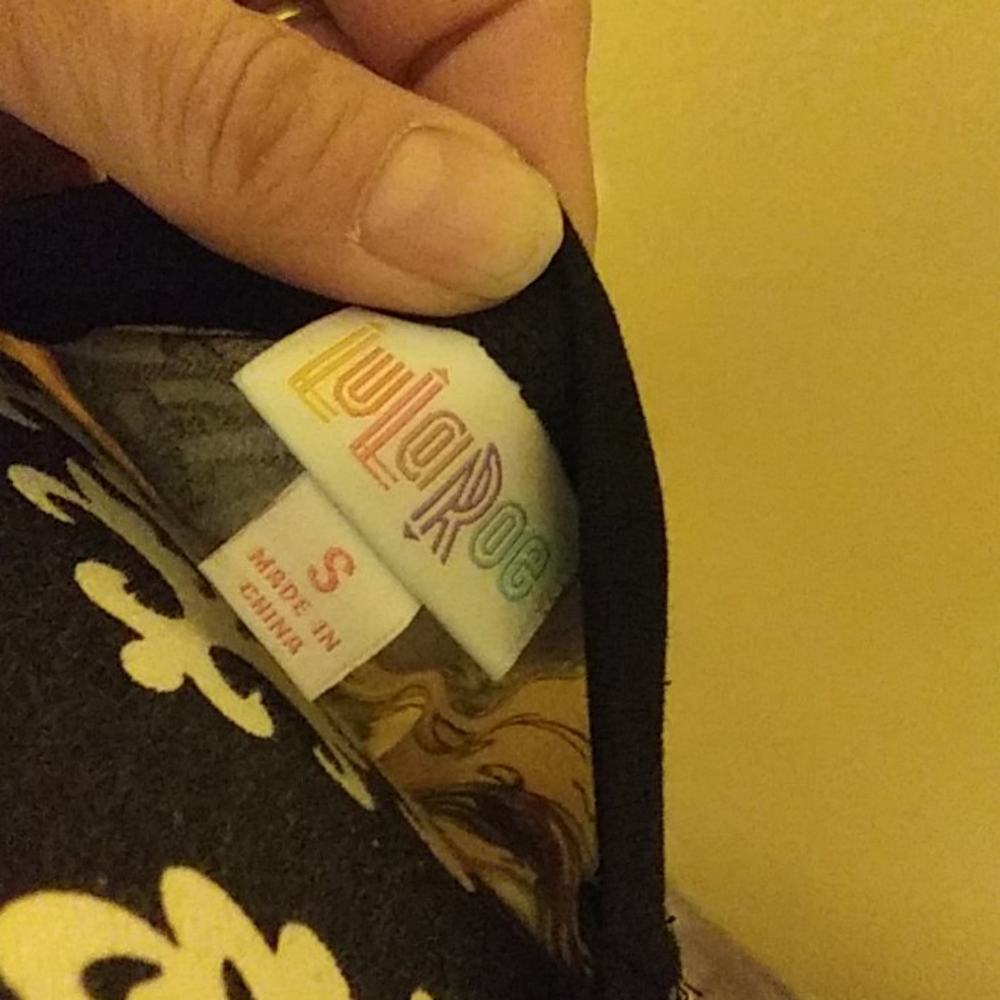 LulaRoe Randy - Picture 4 of 5
